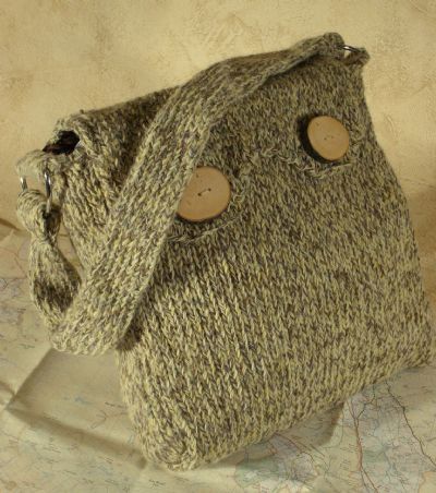 Pure wool bag in vanilla Harris tweed from Roses Workshop